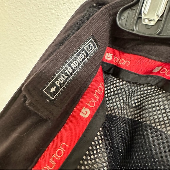 Burton Ski/Snowboard Pants - Picture 2 of 6